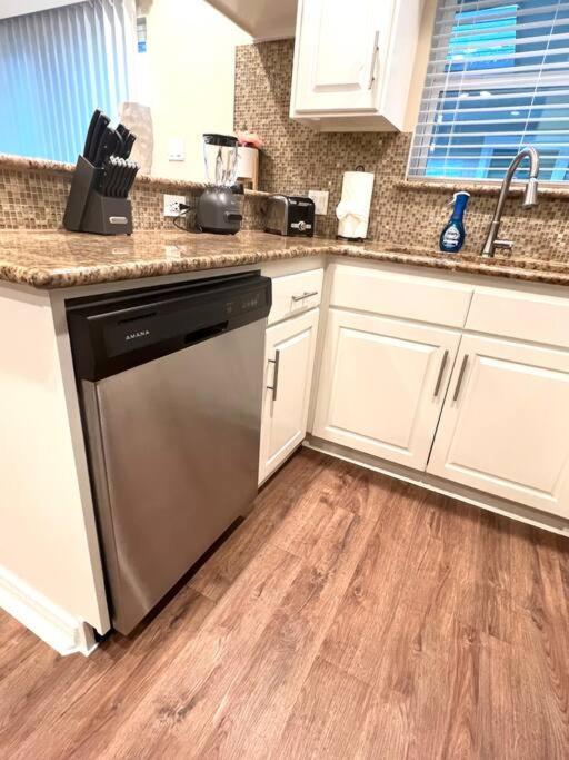 Lovely 2 Bedroom/2 Bath Houston, Heights/Galleria Exterior foto