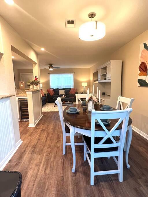 Lovely 2 Bedroom/2 Bath Houston, Heights/Galleria Exterior foto